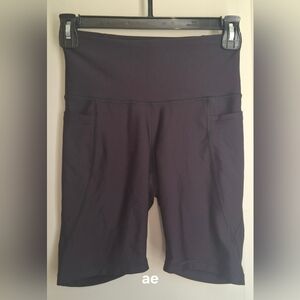 Old Navy Women's Black Bike Shorts Sz S GYM YOGA HIKING RUN CASUAL